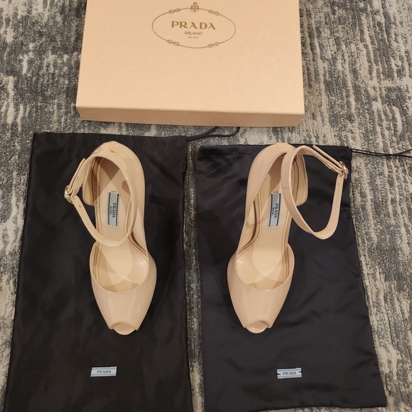 Prada blush heels size 37 from shop in Florence - Picture 11 of 13